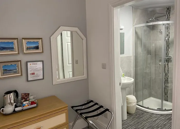 The Mountview Guest house 3*