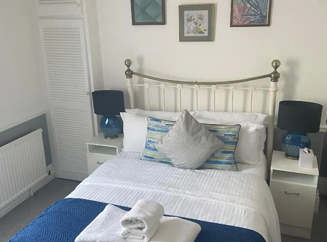 The Mountview Guest house Scarborough