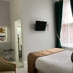 게스트하우스 The Mountview 3*
