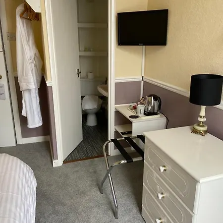The Mountview 3* Scarborough