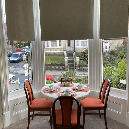 招待所 The Mountview 3*