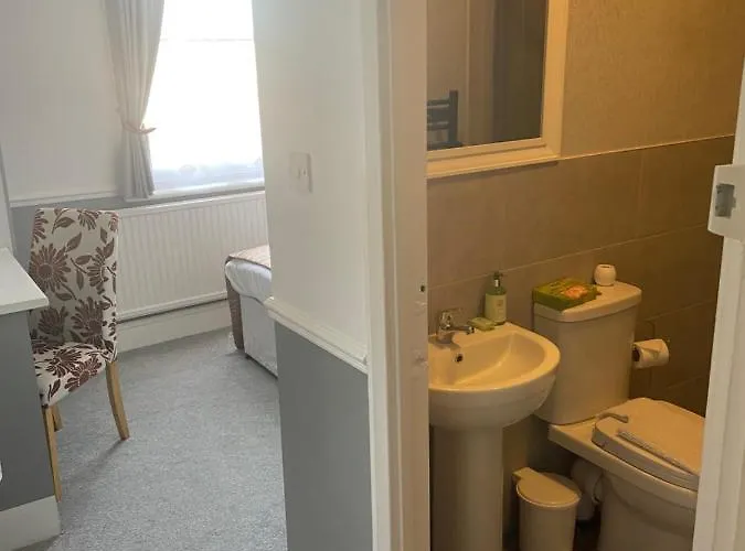 The Mountview Guest house 3*