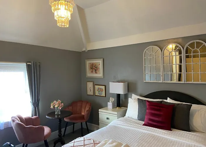 The Mountview 스카버러